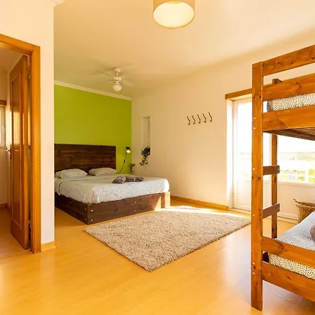 Pineapple Surf House