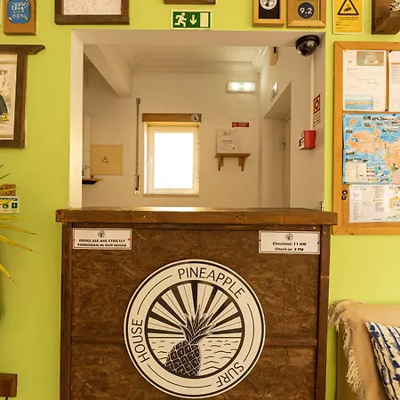 호스텔 Pineapple Surf House