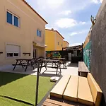 Hostel Pineapple Surf House