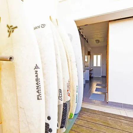 Pineapple Surf House * Atouguia Da Baleia