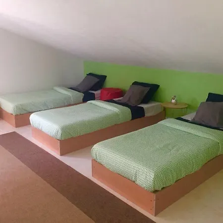 Pineapple Surf House 旅馆 阿通奎亚·达·巴利亚