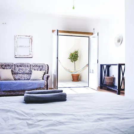 Pineapple Surf House * Atouguia Da Baleia