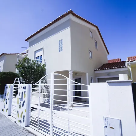 Hostel Pineapple Surf House